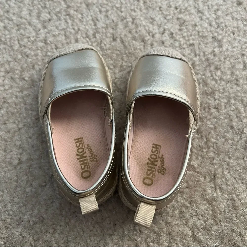 OshKosh Toddler Metallic Slip-On Shoes - Size 5